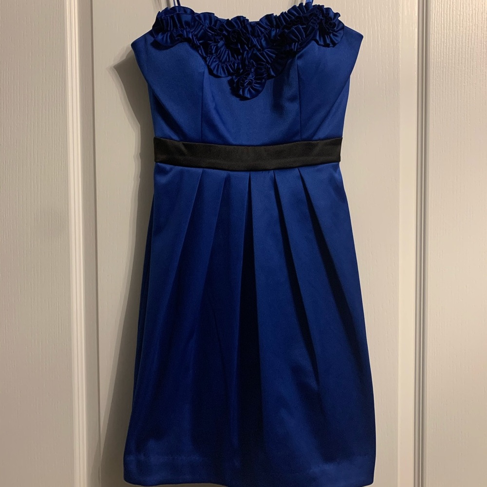 🎁 BUY1GET1 free - BCBG Maxandcleo satin evening / cocktail dress